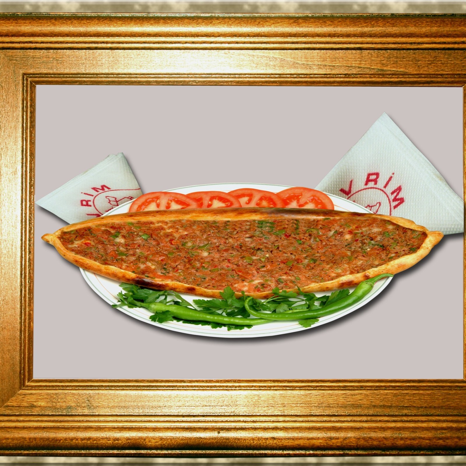 Kıymalı Kaşarlı Pide