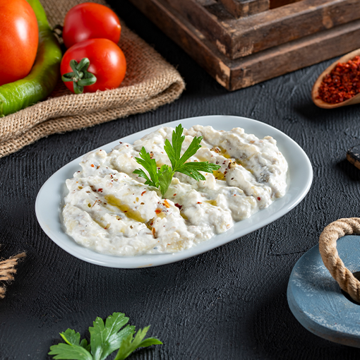 Yoğurtlu Patlıcan Salata
