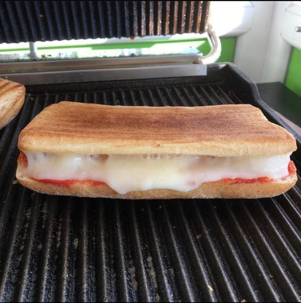 Ciabatta Kaşarlı Tost