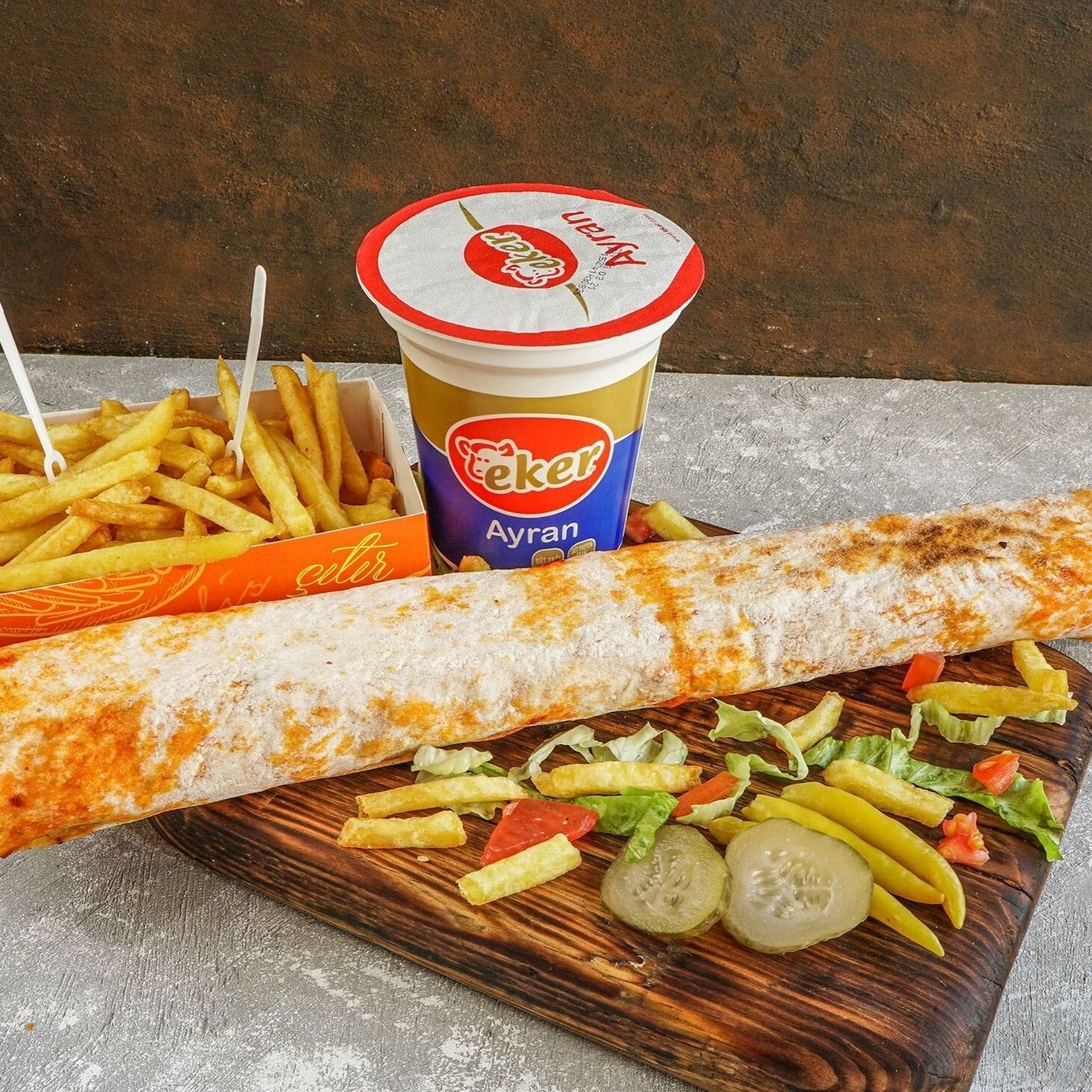 Zurna Tavuk Döner Menü