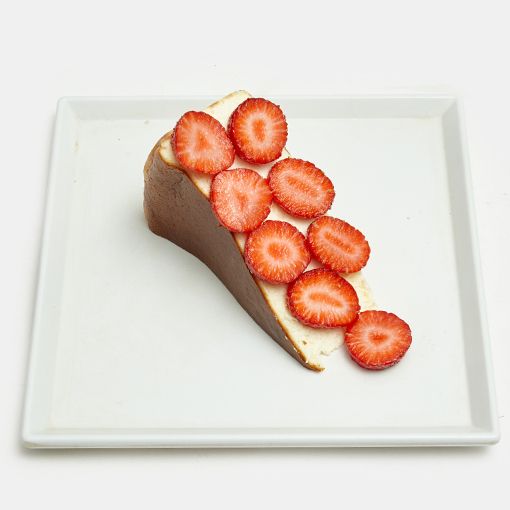 Çilekli Bask Cheesecake