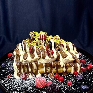 Orman Meyveli Waffle