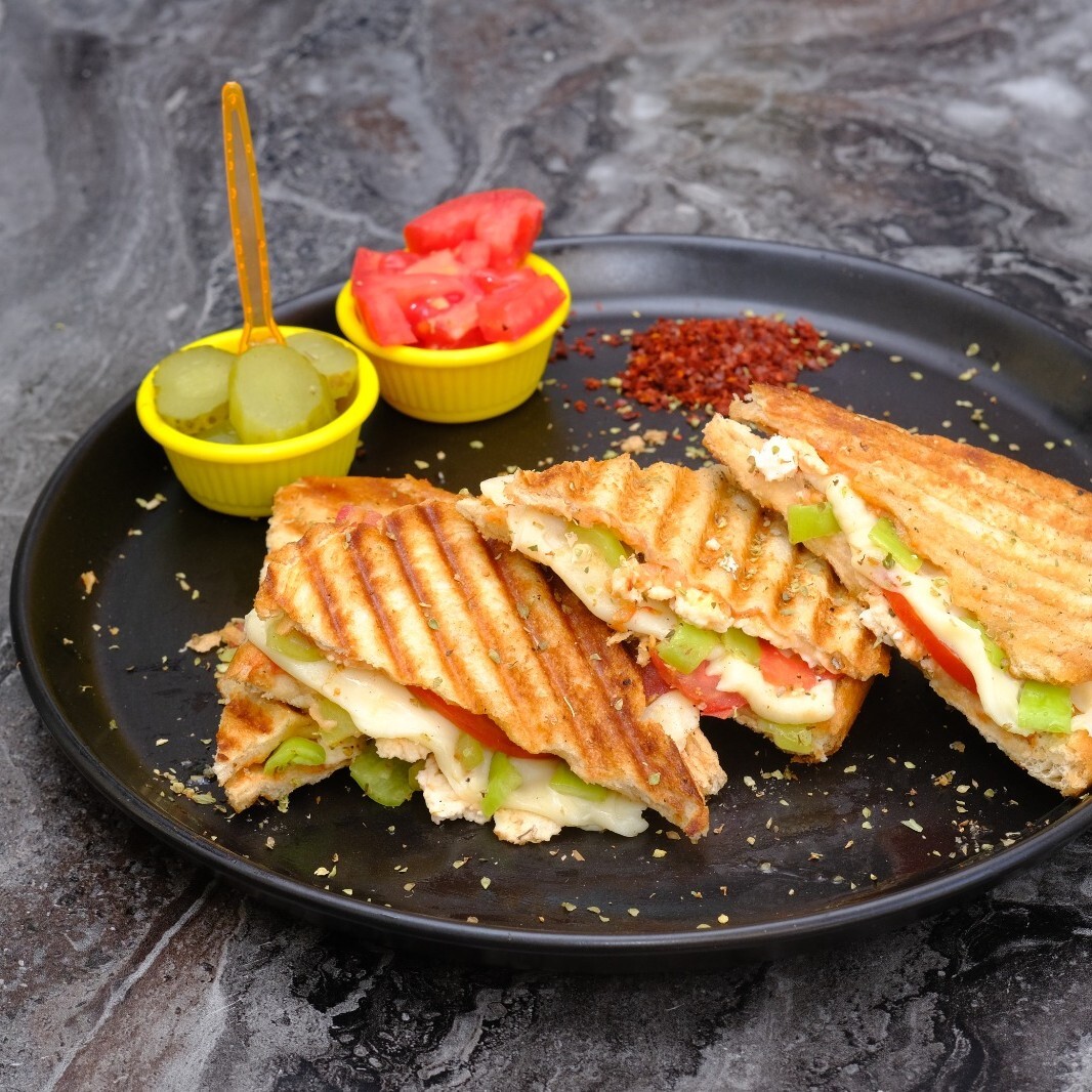 Beyaz Peynirli Tost