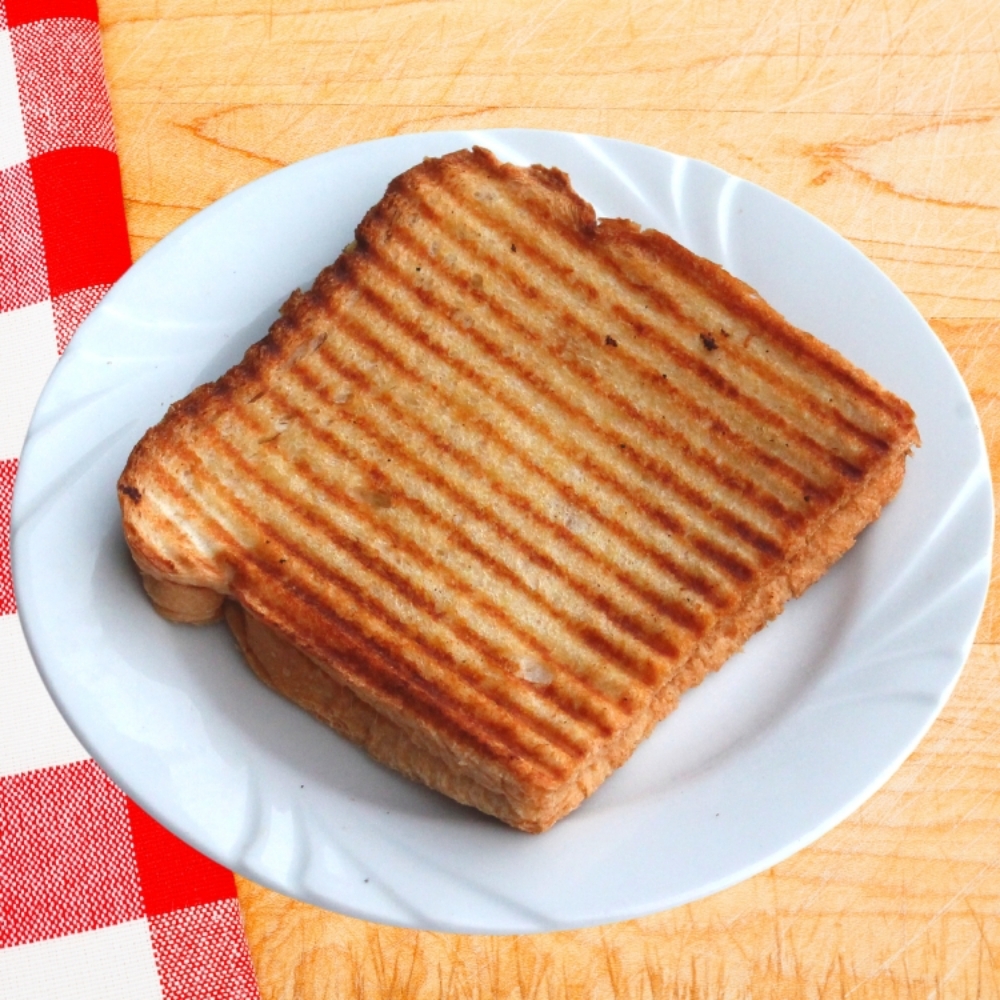 Salamlı Tost