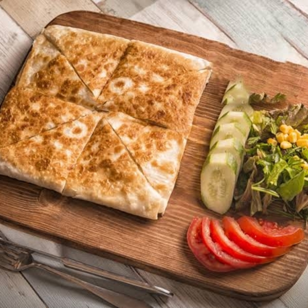 Sucuk Kaşar Gözleme