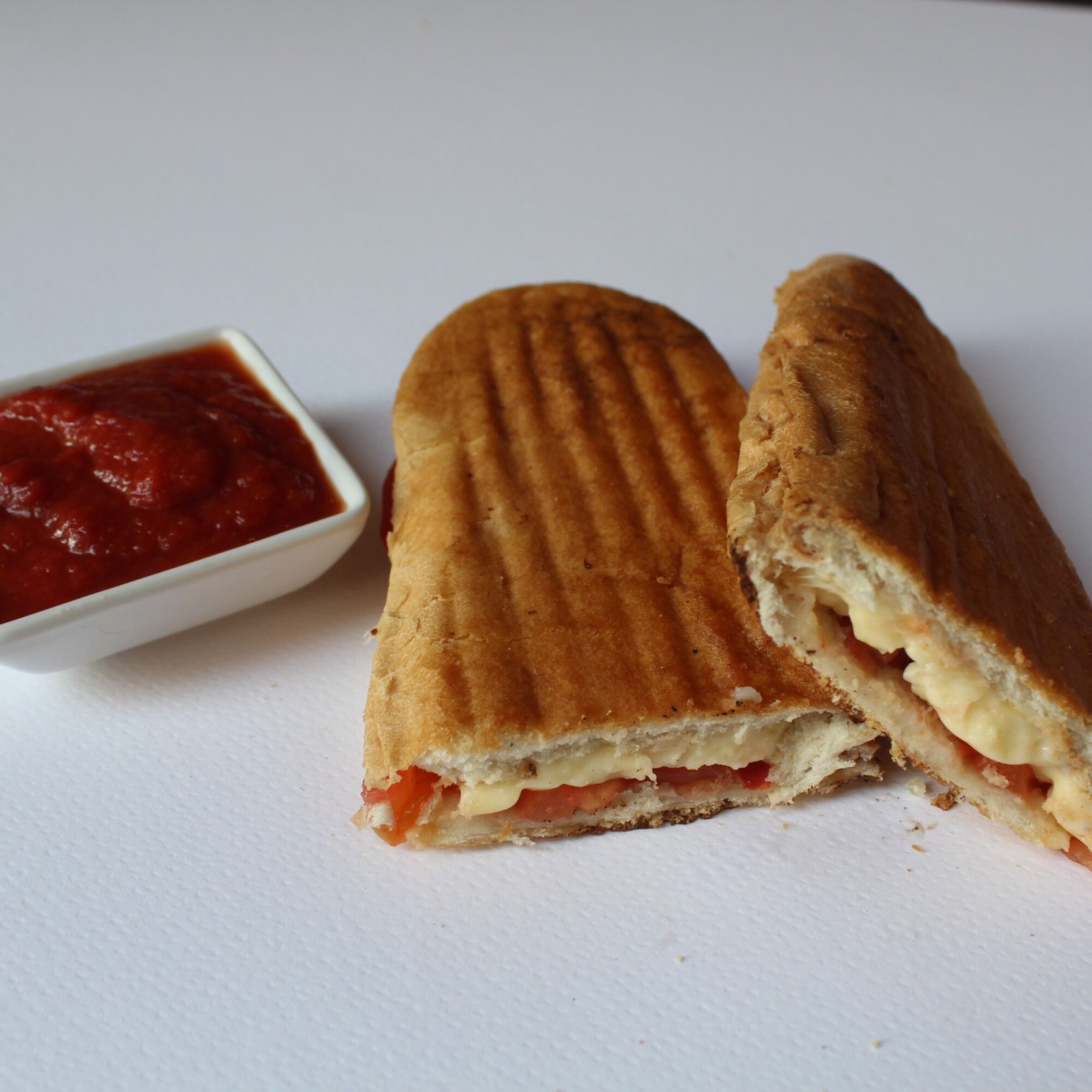 Nutellalı Tost