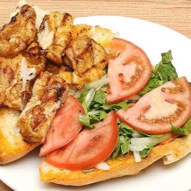 Yarım Ekmek Tavuk İncik
