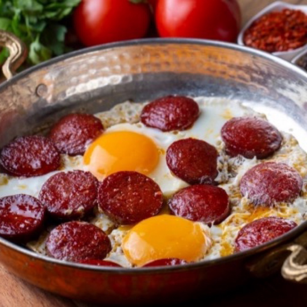 Sucuklu Yumurta