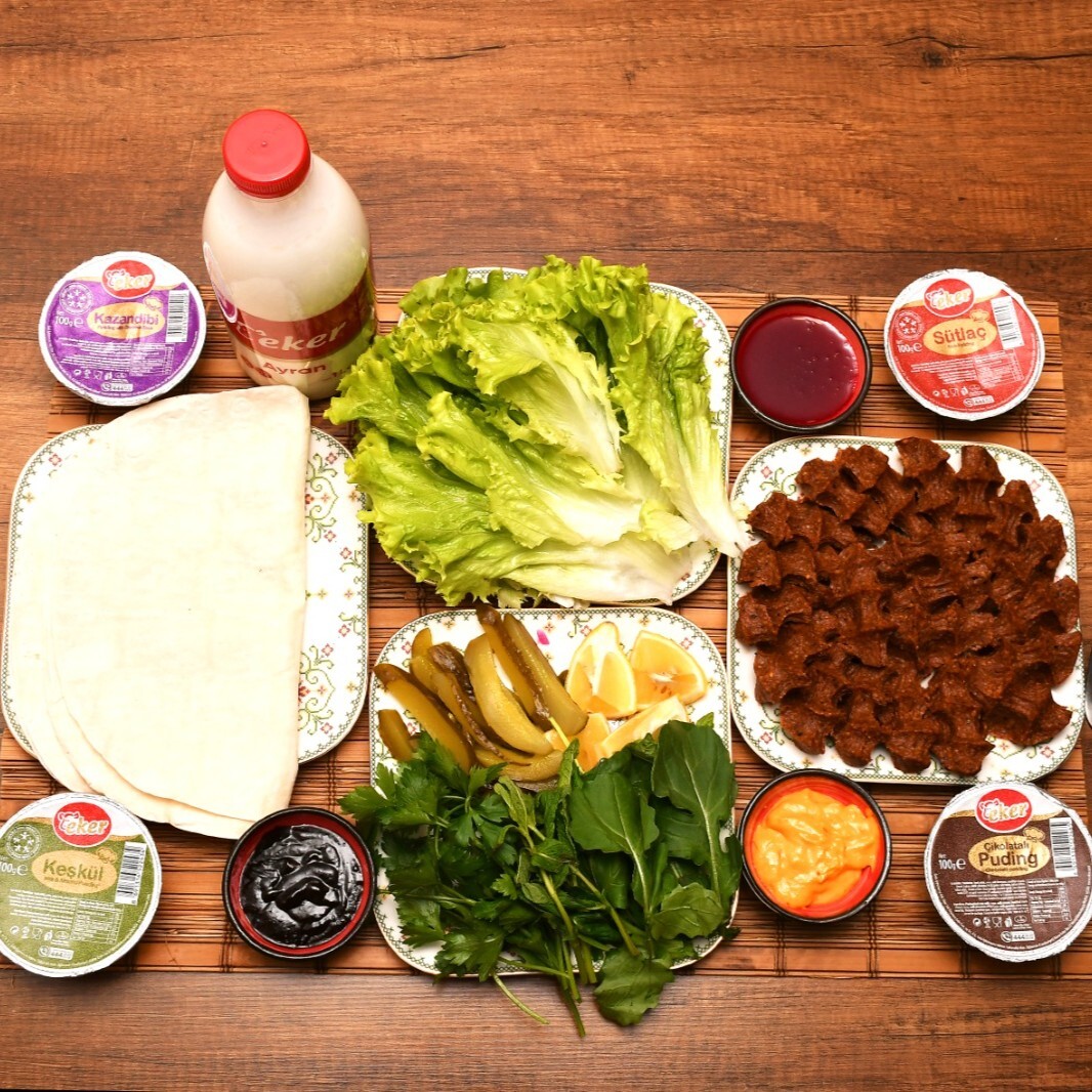 Çiğ Köfte (800 gr.) Menü