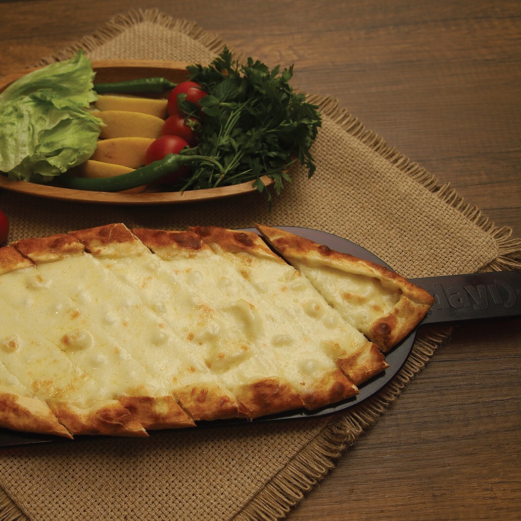 Mini Kaşarlı Pide