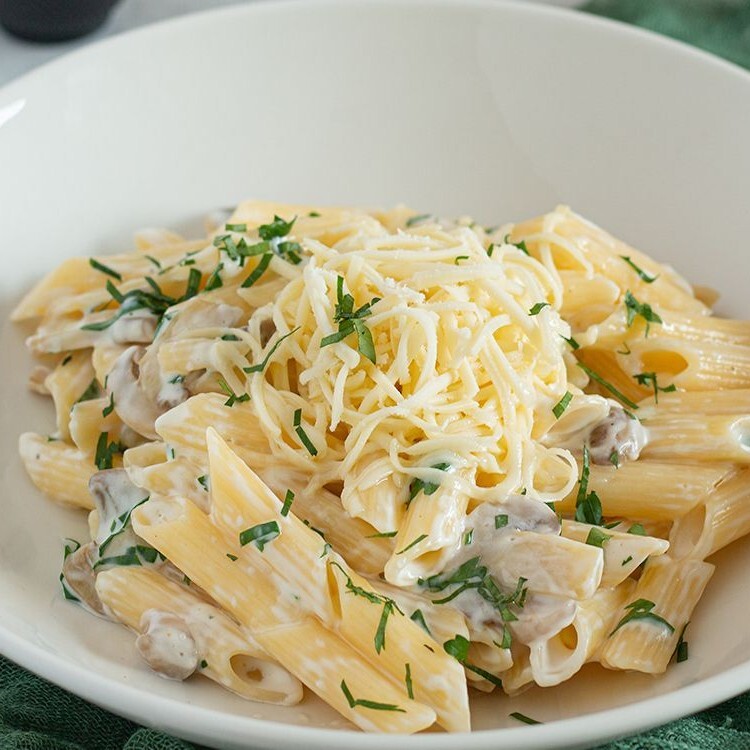 Kremalı Mantarlı Penne