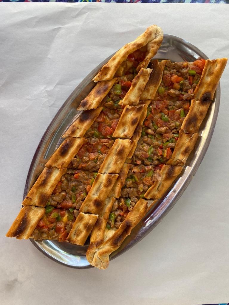 Kuşbaşılı Pide