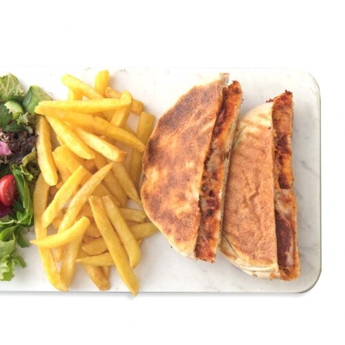 2 Adet Çemenli Alsancak Bazlama Tost & 2 Adet Coca-Cola (33 cl.)