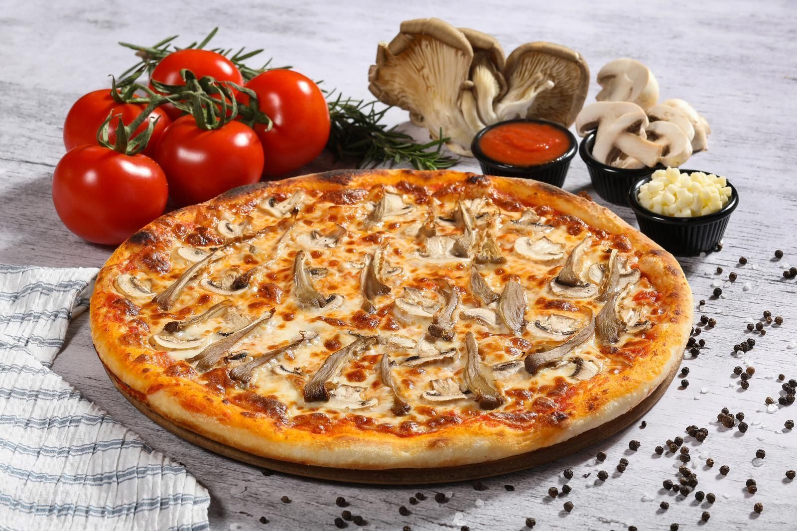 Funghi Pizza (Orta)