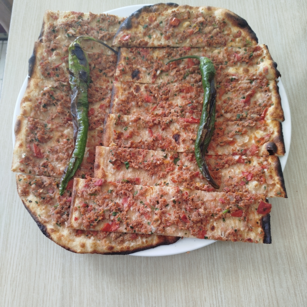 2'Li Kıymalı Pide Menü (Kutu Cola)