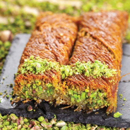 Fıstıklı Kadayıf Sarma Gurme Kadayıf Tatlı Tatlı Serisi İç Dış Fıstıklı Sarma Kadayıf