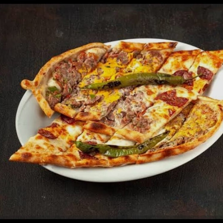 Karışık Pide