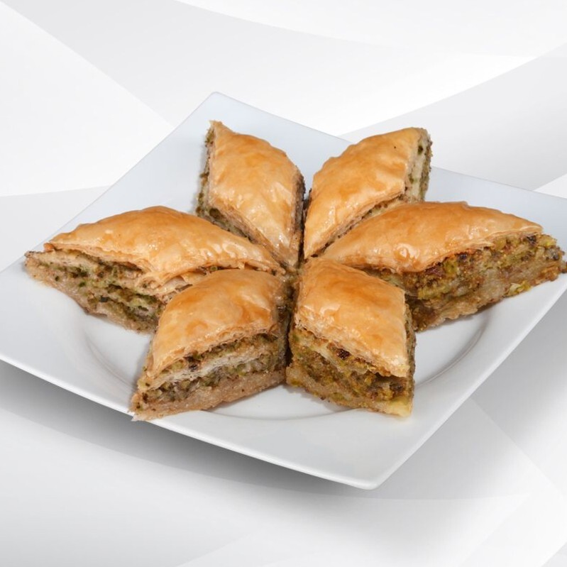 Cevizli Köy Baklavası (750 Gr)