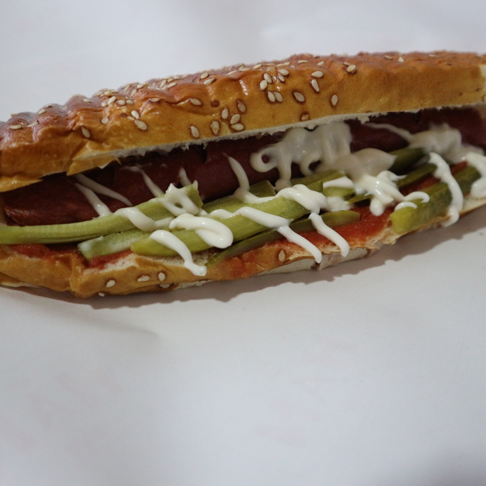 Kaşar peynirli Sosisli Sandviç