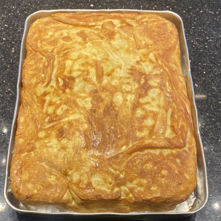 Özel Tereyağlı Peynirli Su Böreği (1.5 Kg Tepsi)