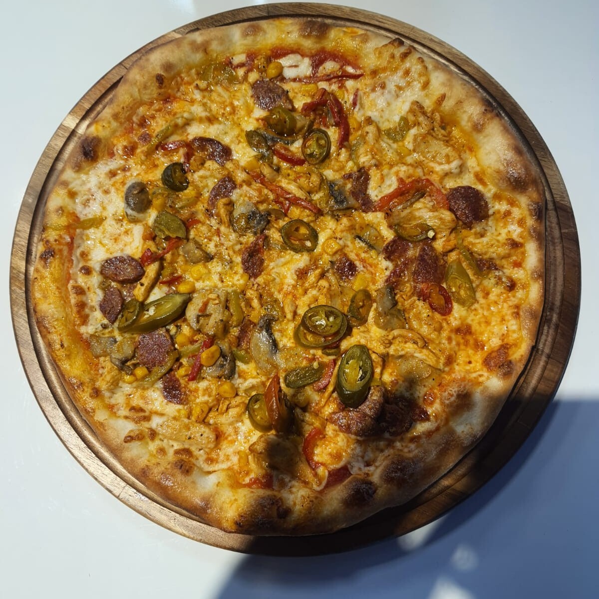 Kaşarlı Mantarlı Pizza