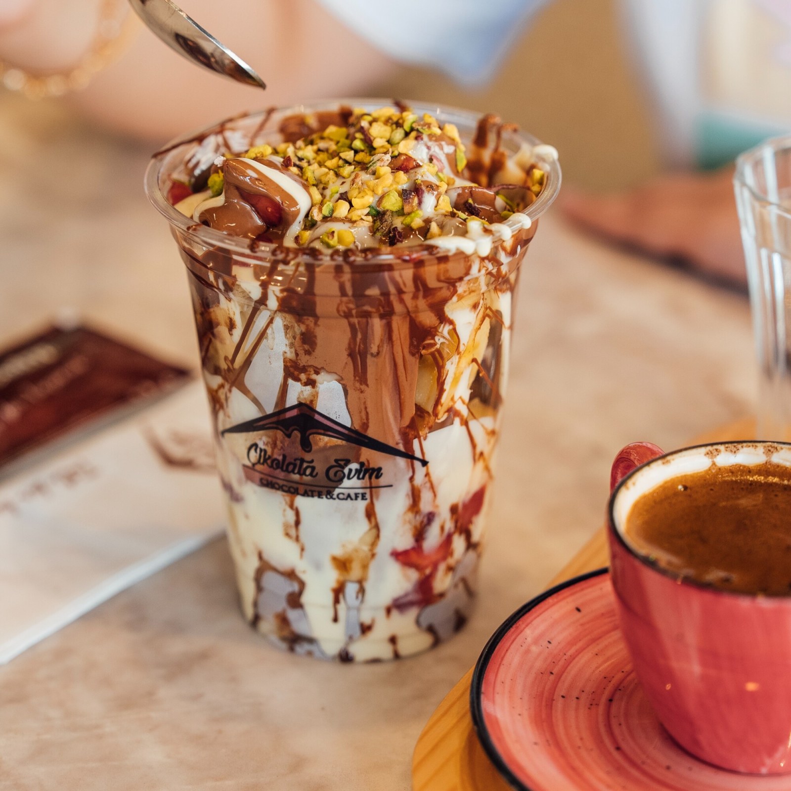 Menekşe Waffle