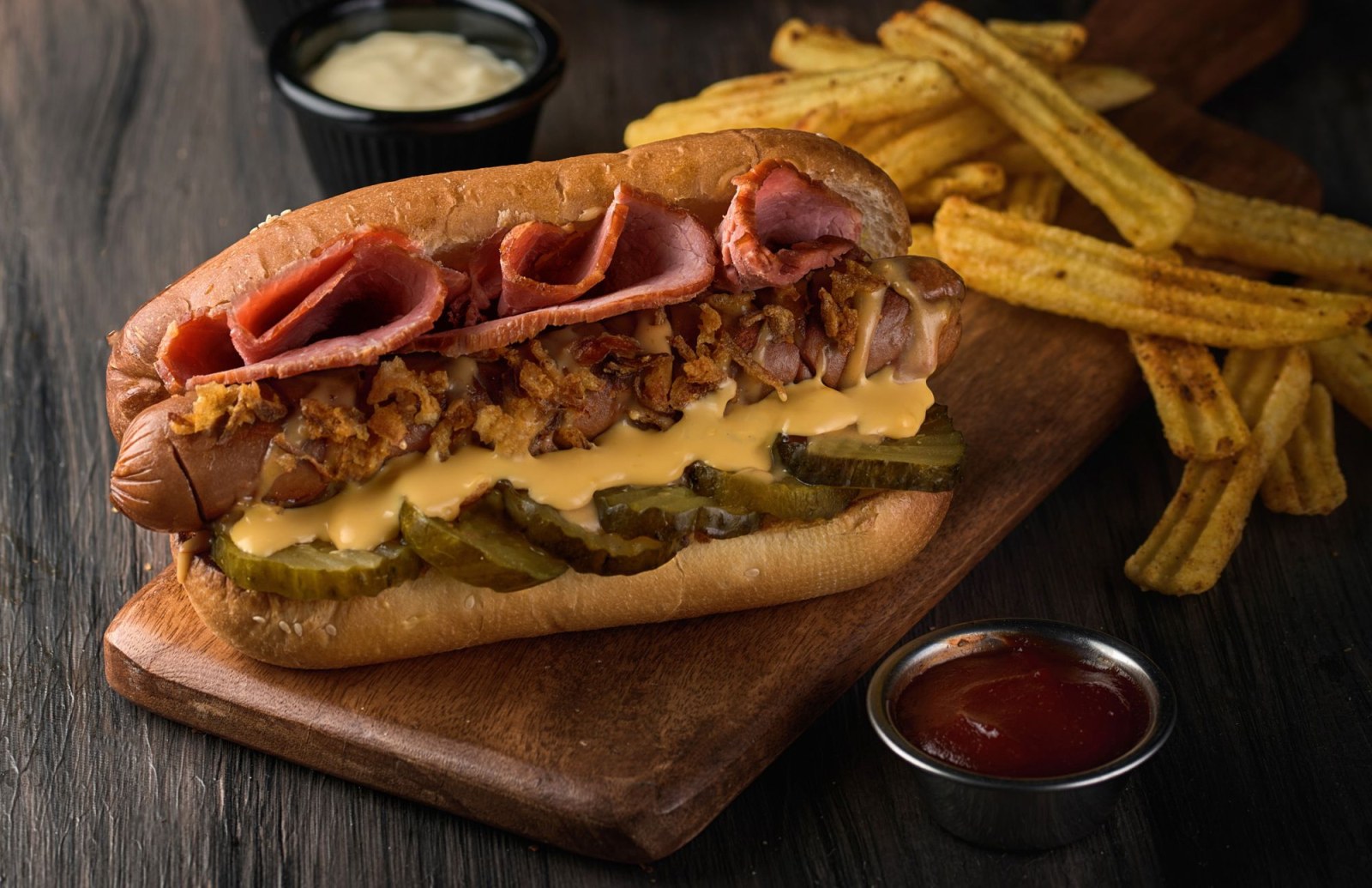Cheddarlı Hotdog