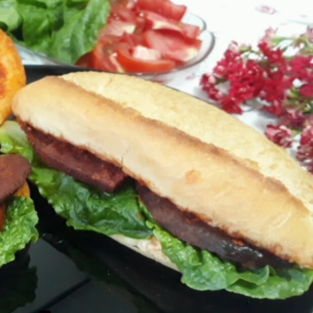 Sucuk Ekmek
