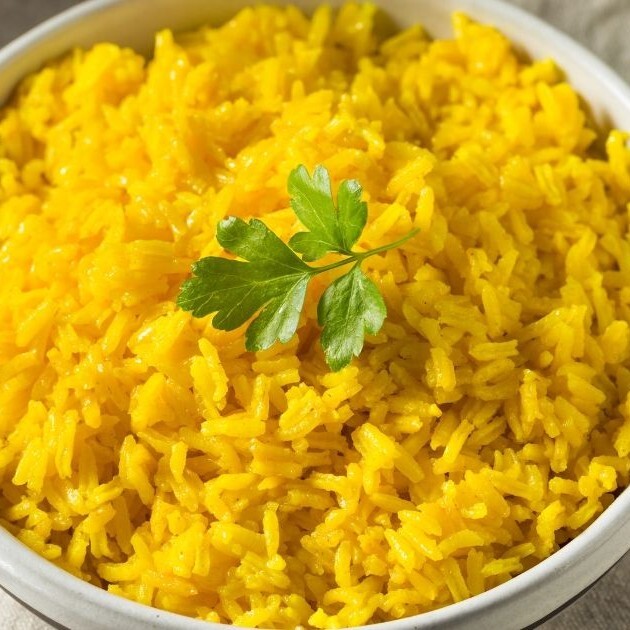 Izgara Tavuklu Basmati zerdeçallı pilav Yanında çorba ikramımızdır