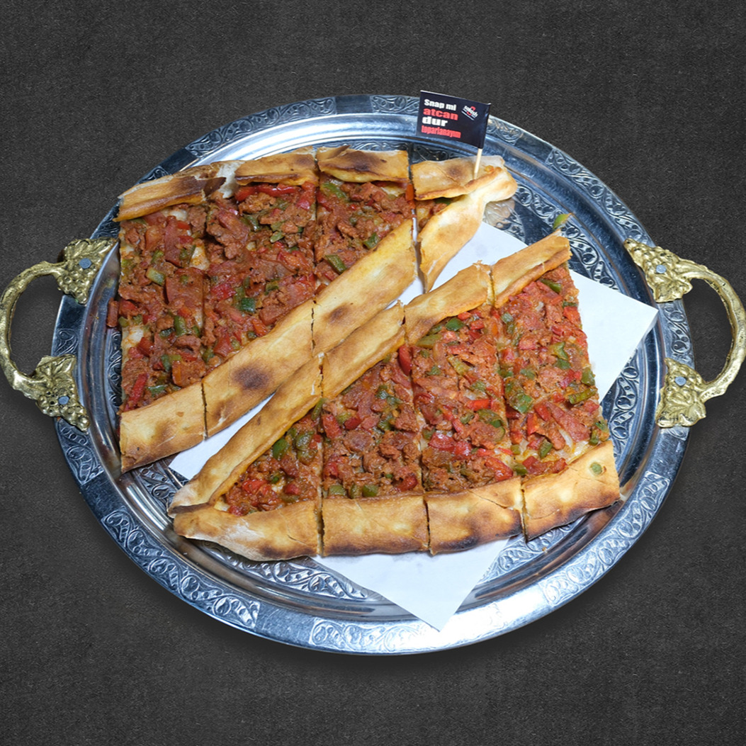 Kuşbaşılı Pide + Ayran