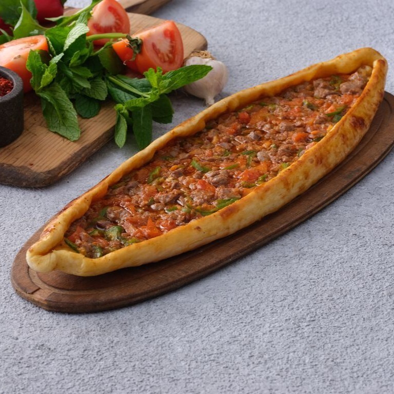 Kuşbaşılı Pide