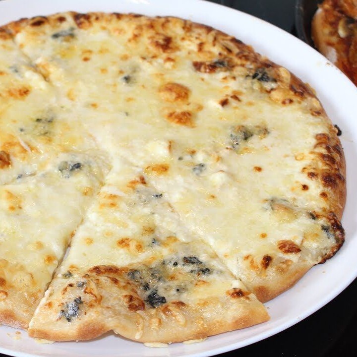 Kaşarlı Pizza