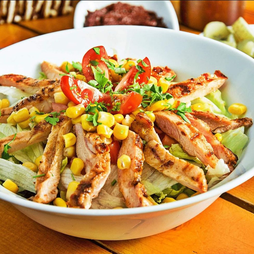 Çıtır Tavuklu Salata