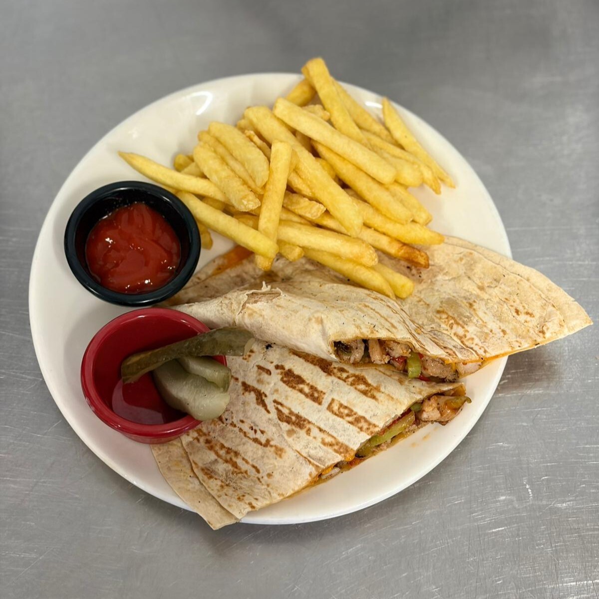 2'li Tavuk Quesadilla