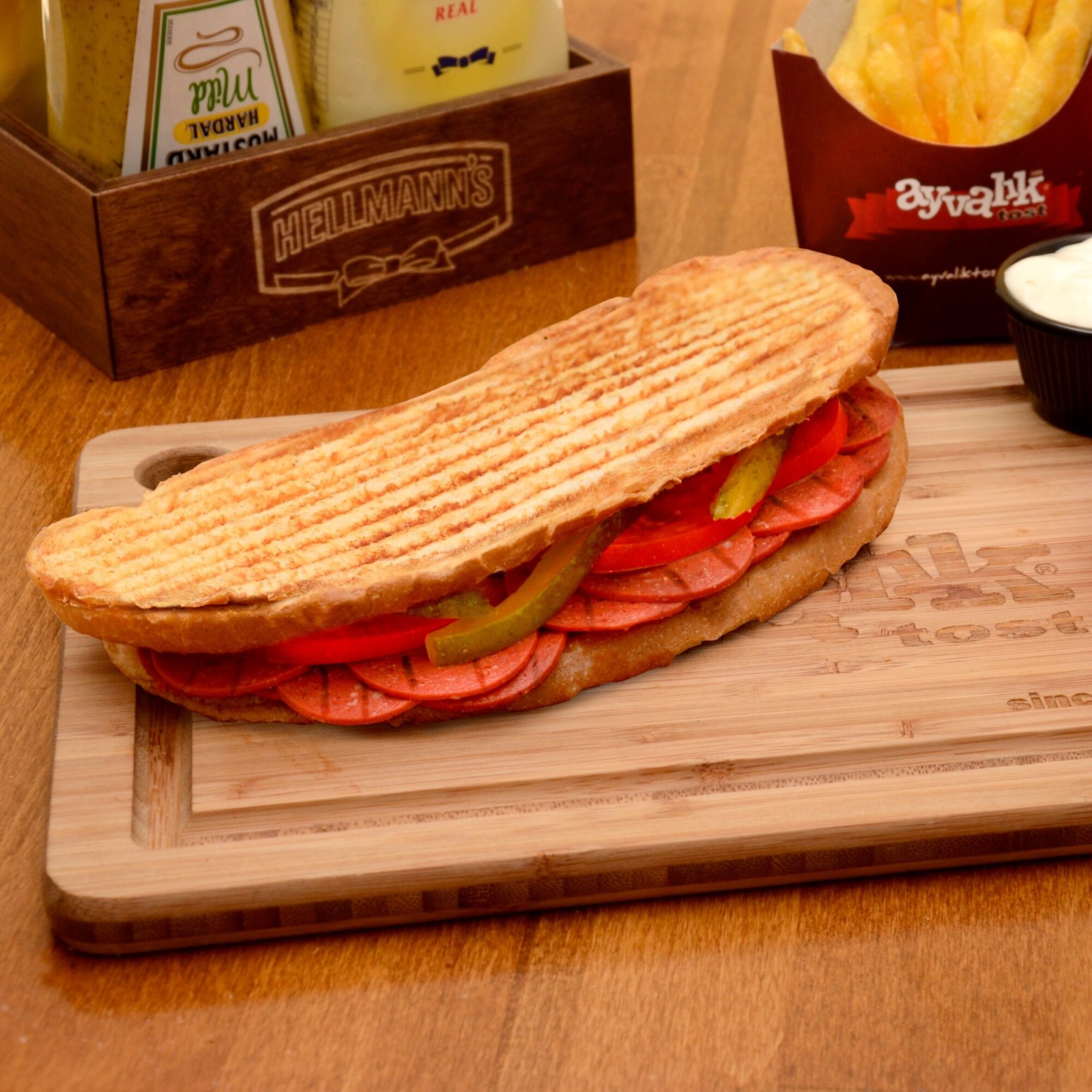 Sucuklu Tost