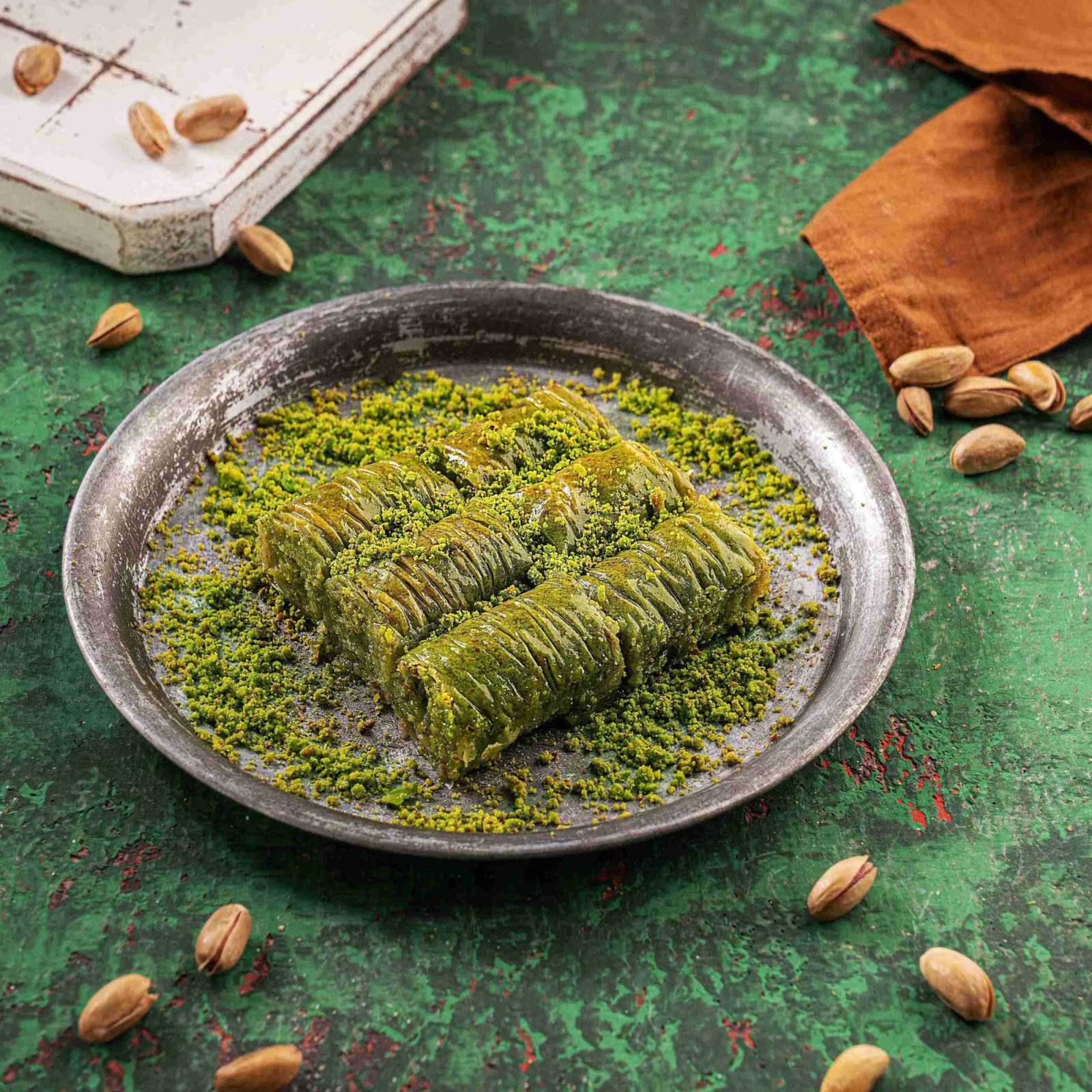 Fıstıklı Sarma (1 kg)