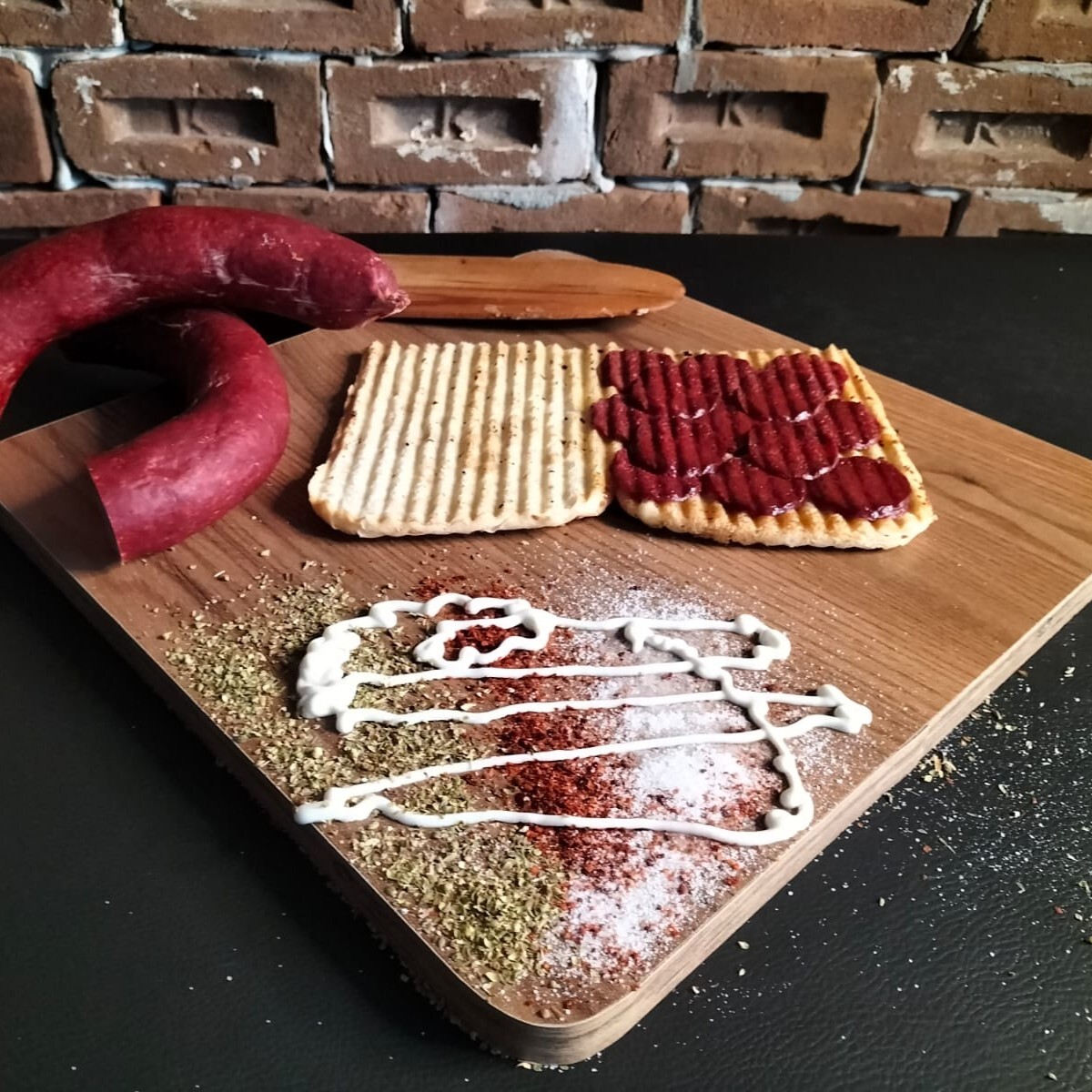 Sucuklu Yarım Ekmek Tost