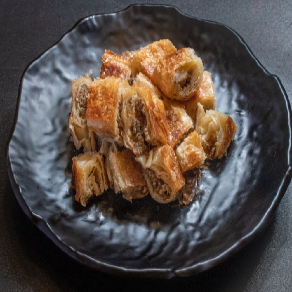 Kıymalı börek 1kg