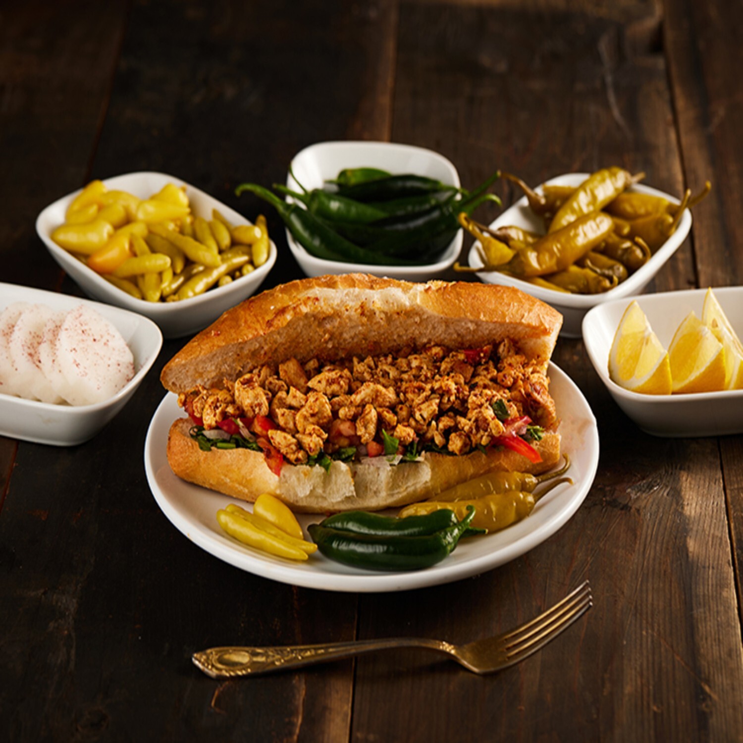2' li Somun Tavuk Tantuni Menü + 300 ml Ayran