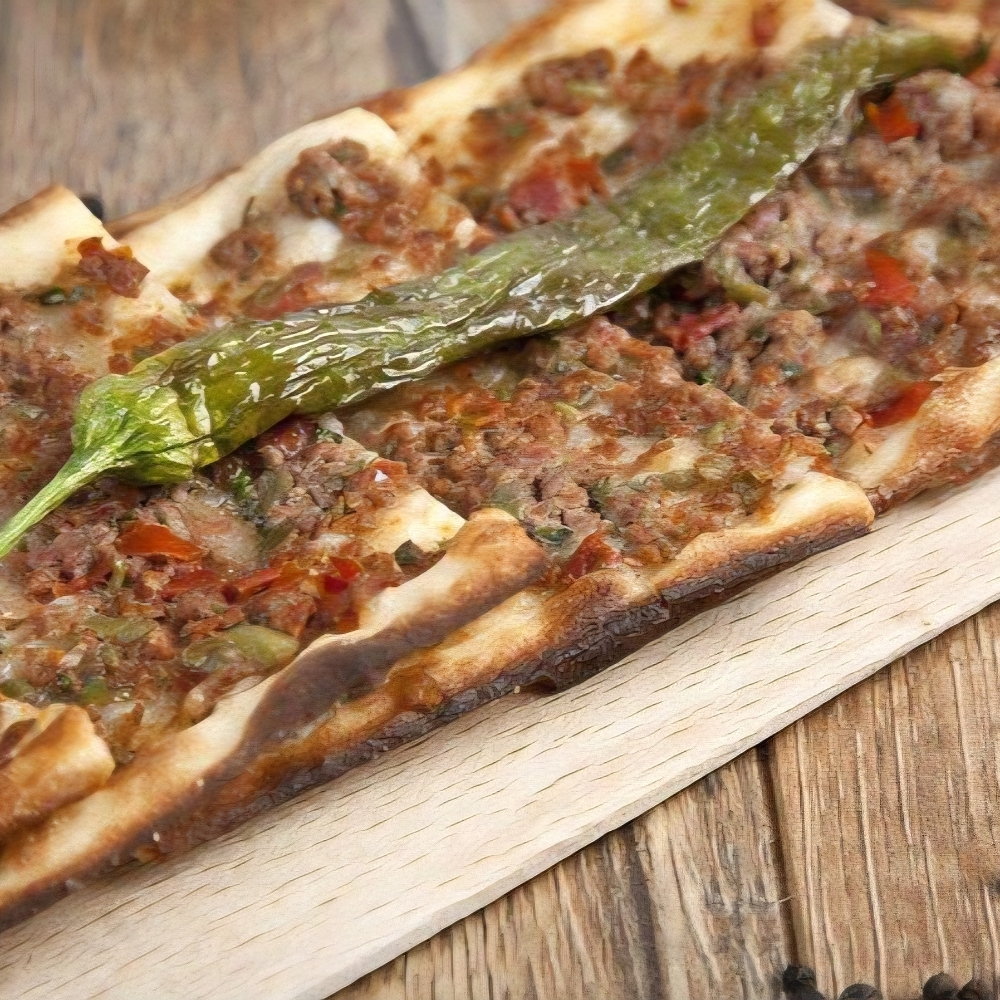 Kıymalı Pide (1,5 Porsiyon)