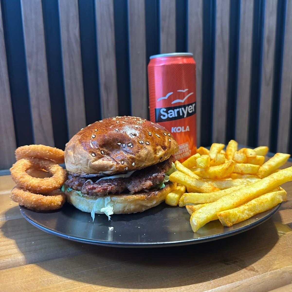 Mega Boy Köftehan Burger Menü