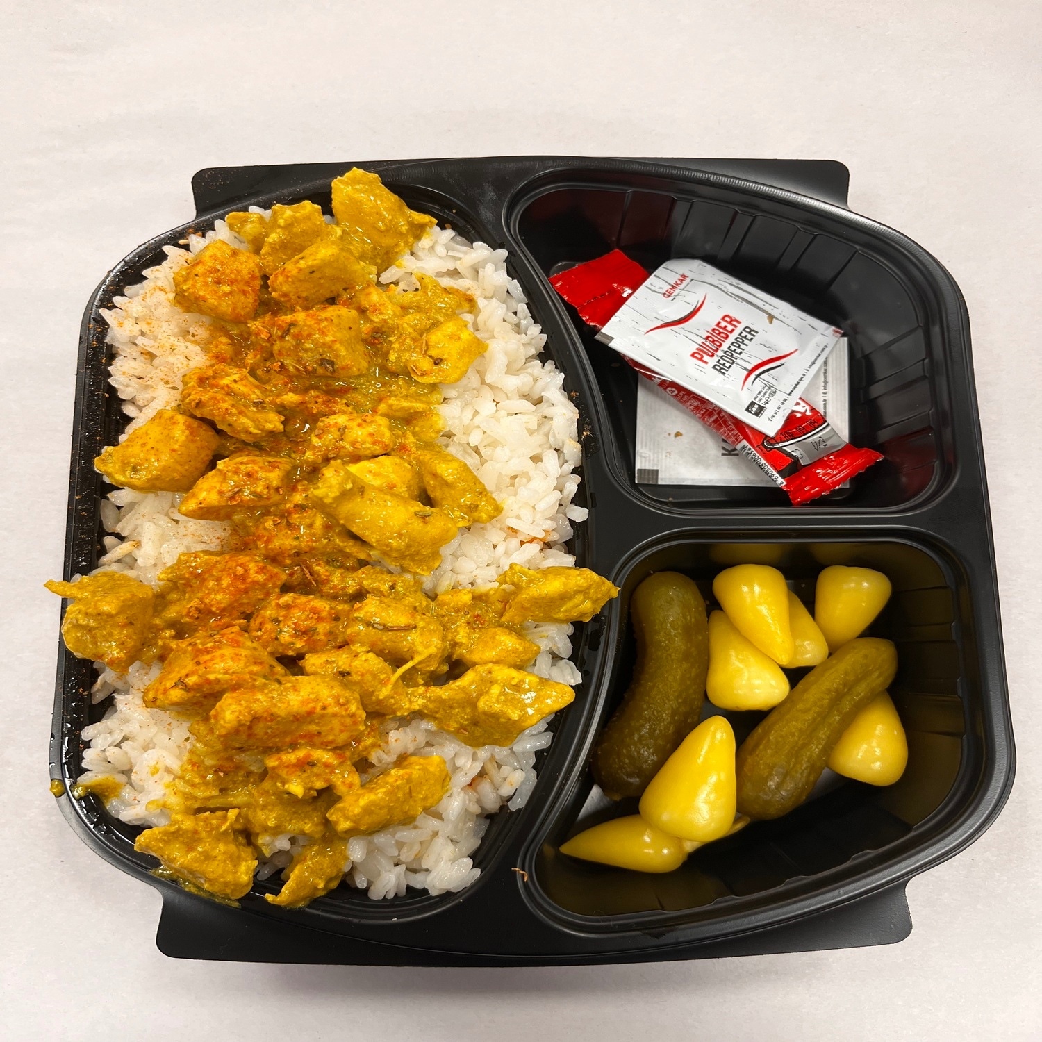 Köri Soslu Tavuklu Pilav