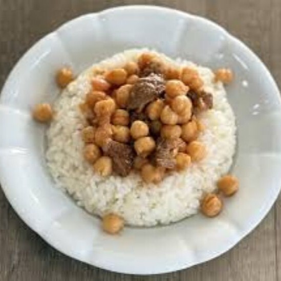 Pilav Üstü Etli Nohut