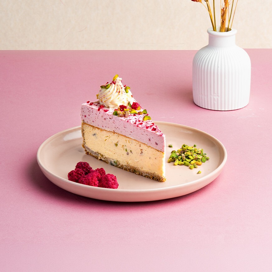 Frambuaz & Fıstıklı Cheesecake
