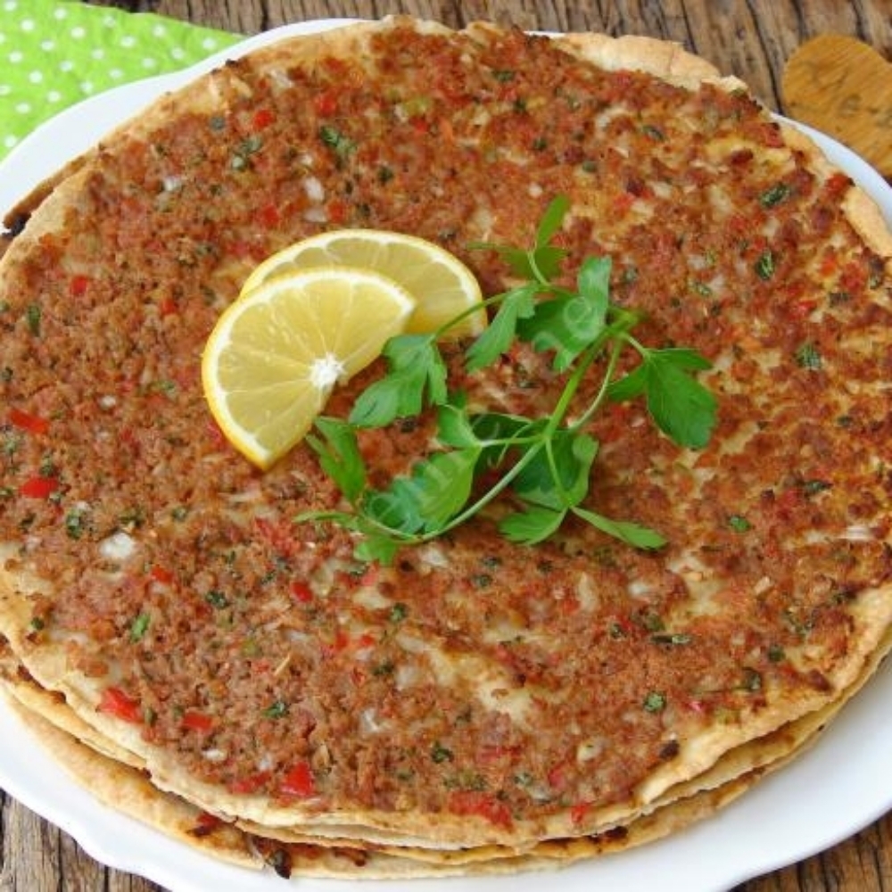 2 Lahmacun + Ayran