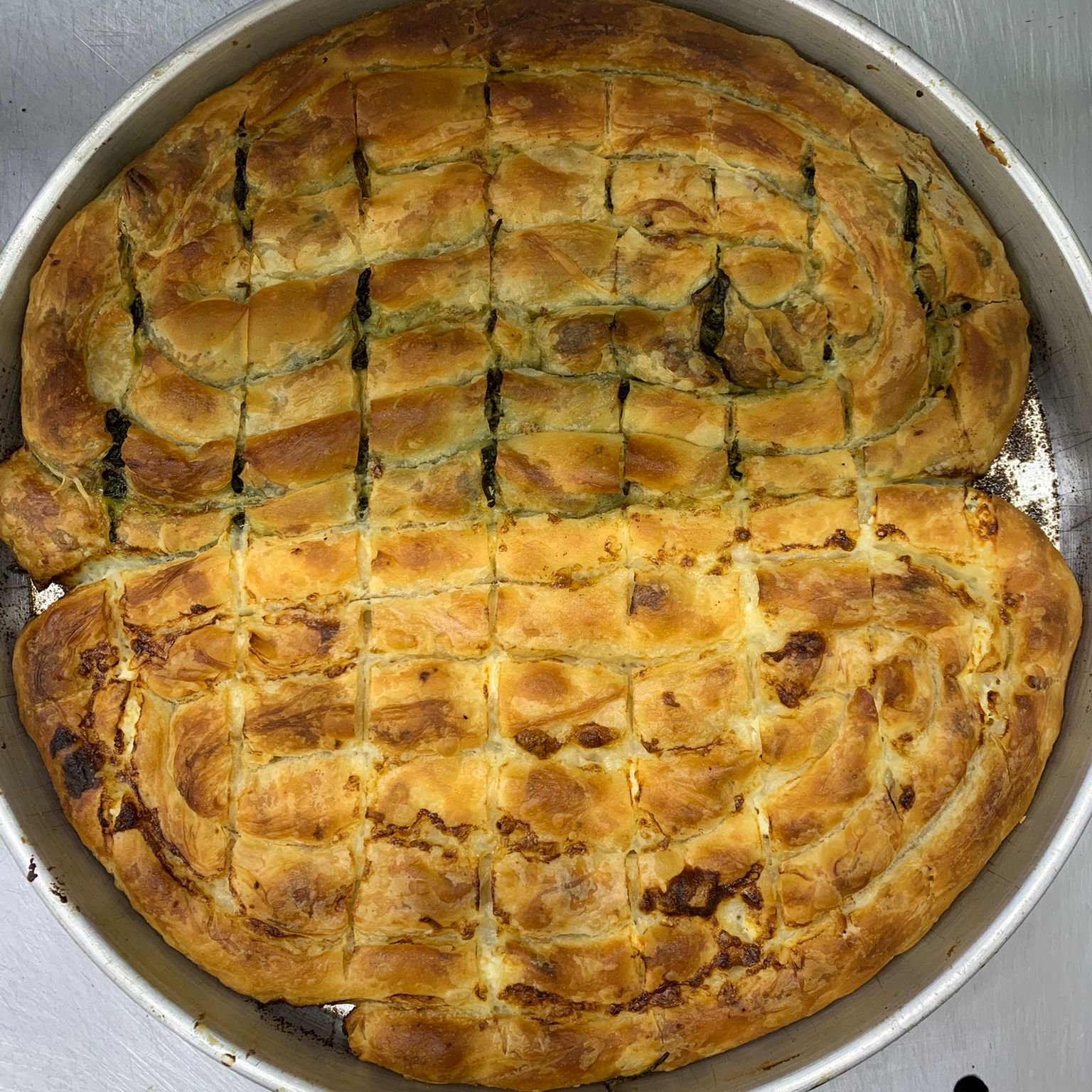 Ispanaklı Peynirli Boşnak Böreği 1 Tepsi (2,5 kg.)
