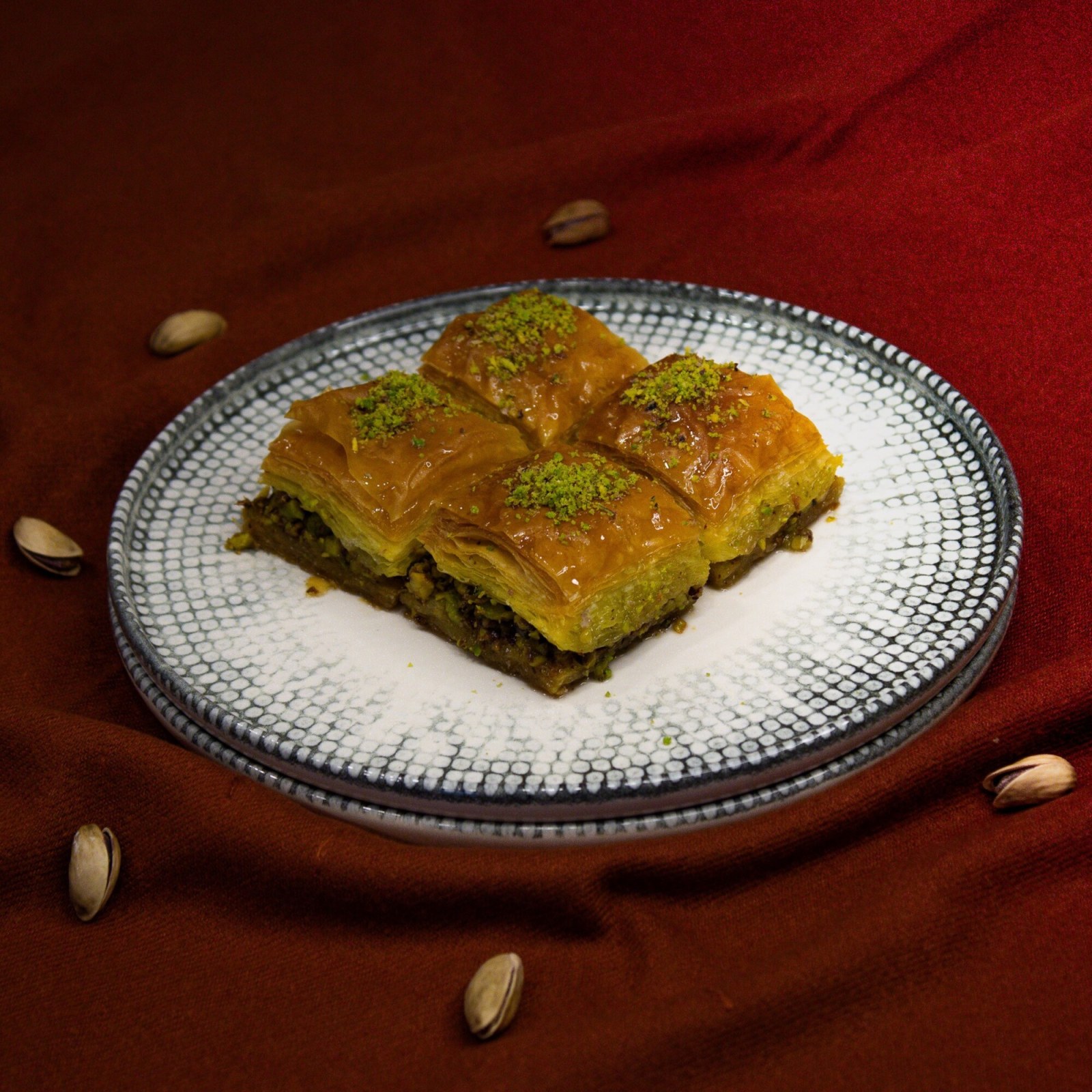 Antep Fıstıklı Kuru Baklava (500 g)