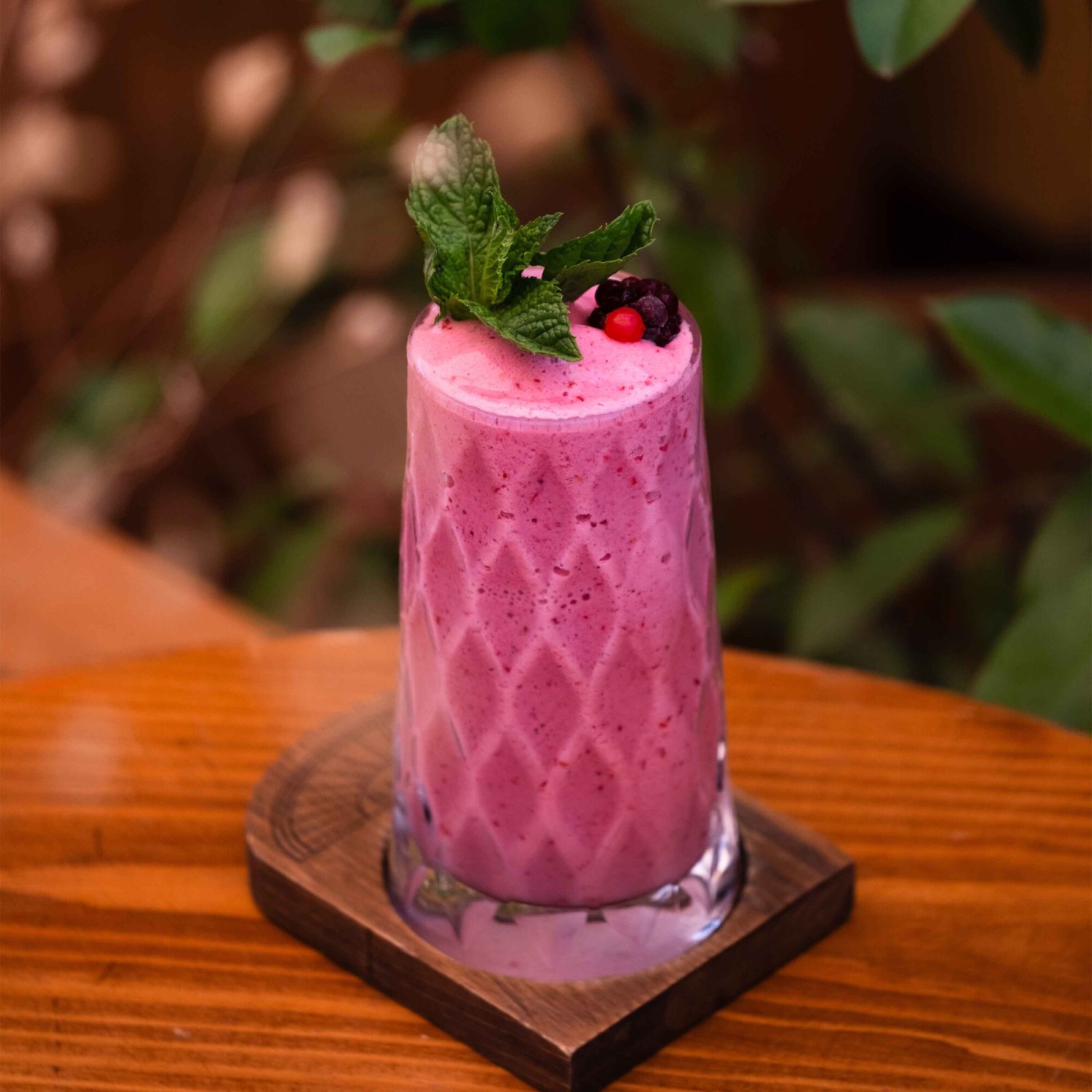 Kırmızı Orman Meyveli Milkshake