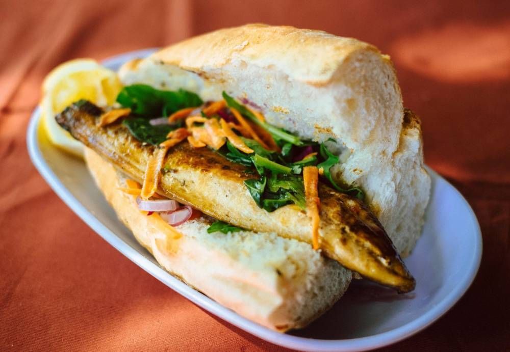 Tam Ekmek Uskumru