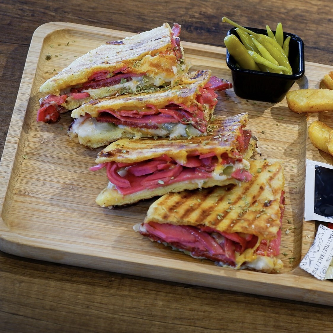 Bi Special Tost